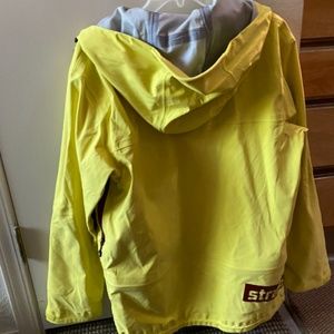 STRAFE SHELL JACKET SIZE SM